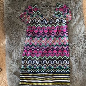 Red camel short sleeve multi colored dress size S